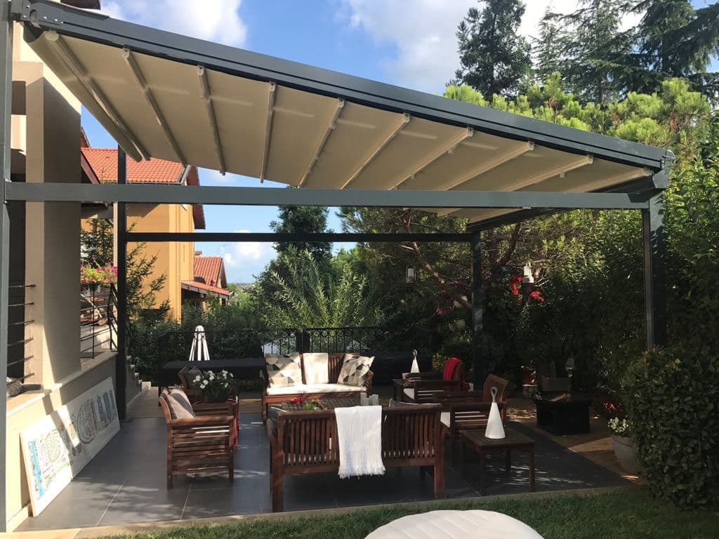 Antalya Pergola Sistemleri: Dış Mekânlarda Konfor ve Estetik İçin Akıllı Çözümler